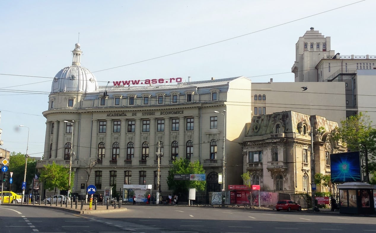 Academia de Studii Economice din București, în topul QS al programelor ...