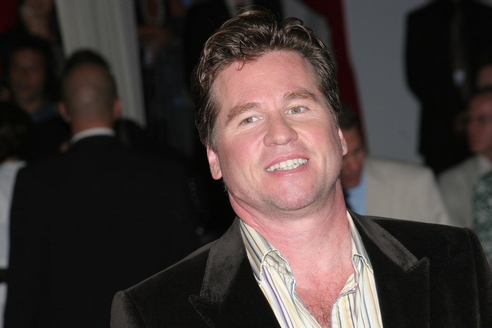 Val Kilmer, starul de cinema care i-a interpretat pe Batman şi Jim ...